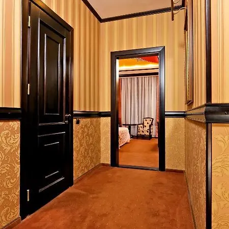 Attache Hotel Kiew Zimmer foto
