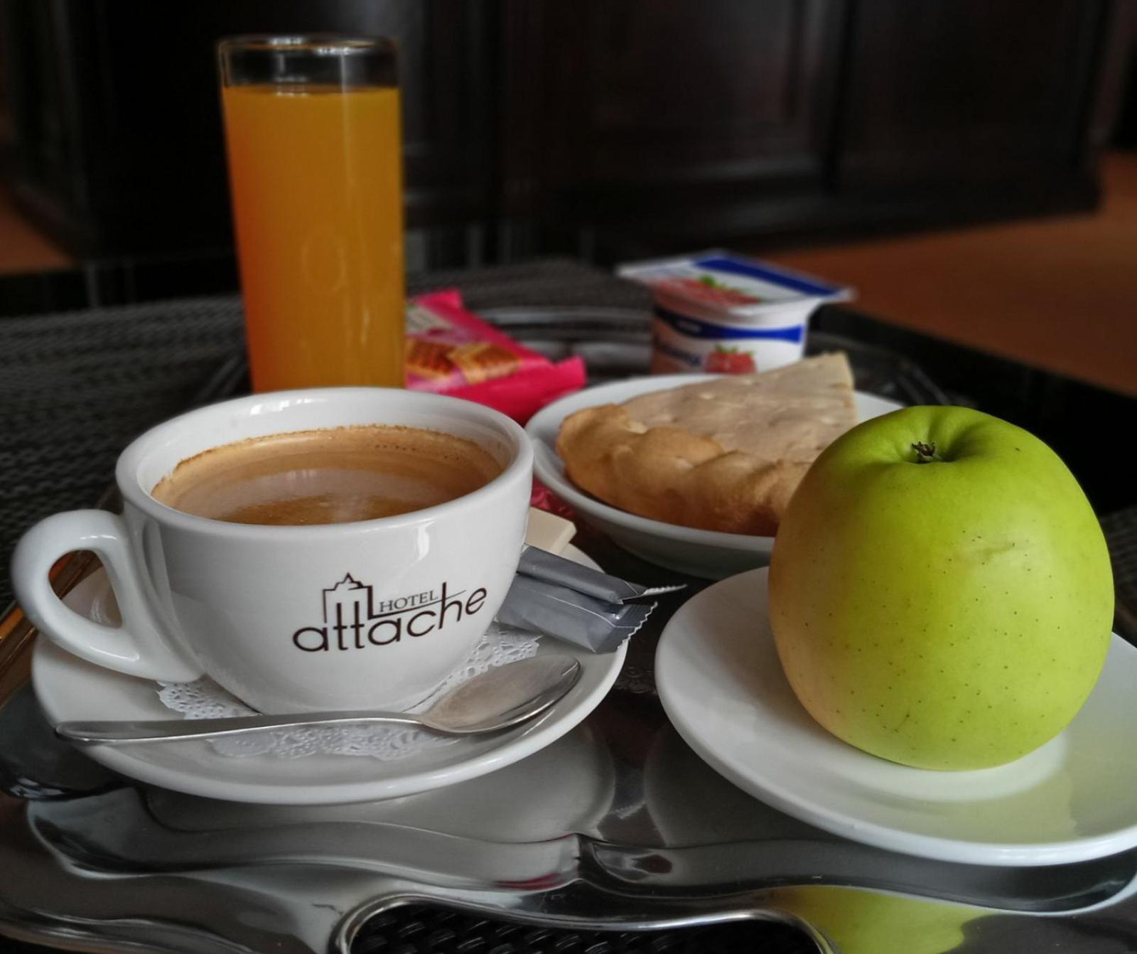 Attache Hotel