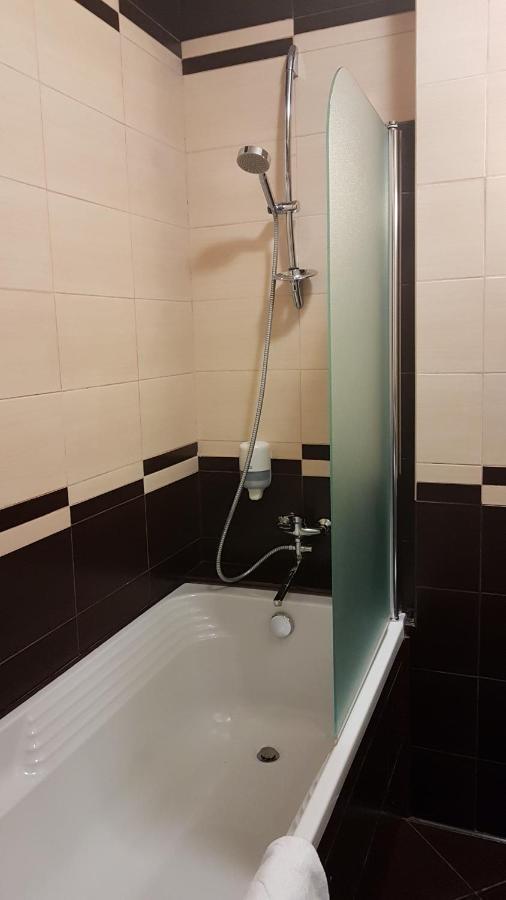 Hotel Attache Kyiv